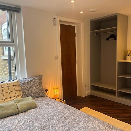 Spacious Battersea Rooms And Apartments 伦敦 外观 照片