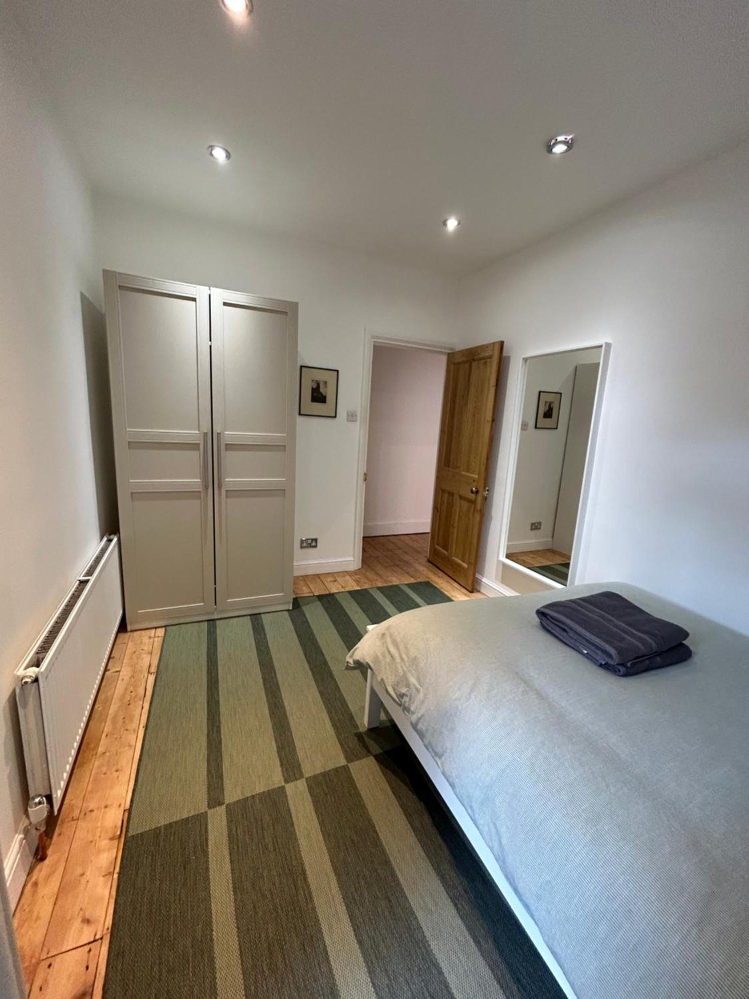 Spacious Battersea Rooms And Apartments 伦敦 客房 照片