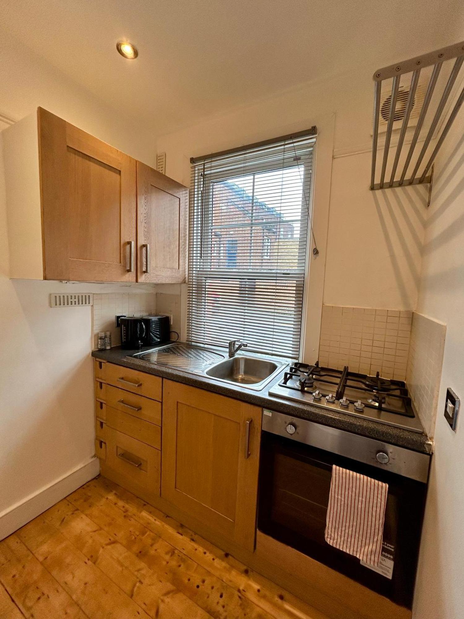 Spacious Battersea Rooms And Apartments 伦敦 客房 照片