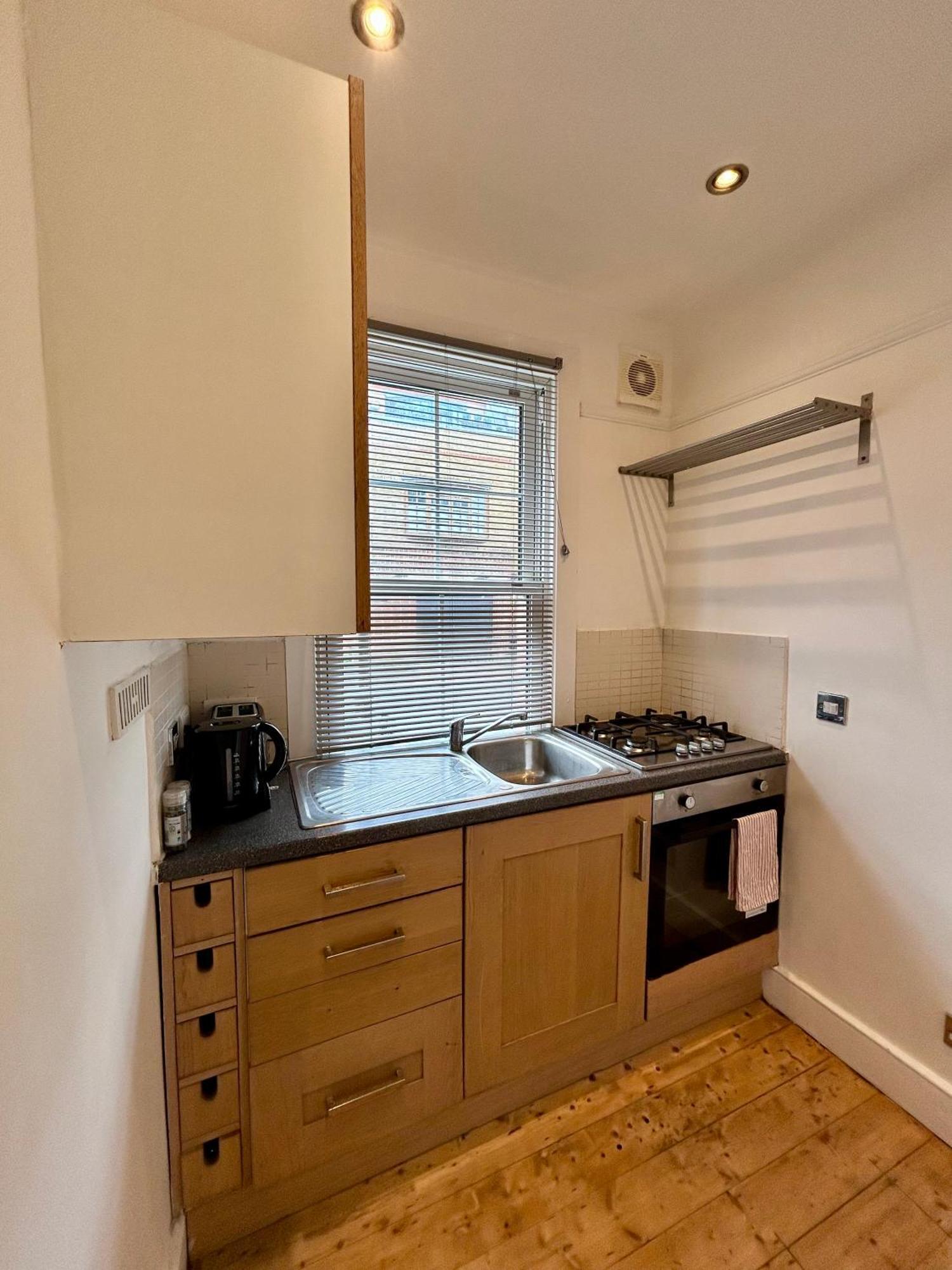 Spacious Battersea Rooms And Apartments 伦敦 客房 照片