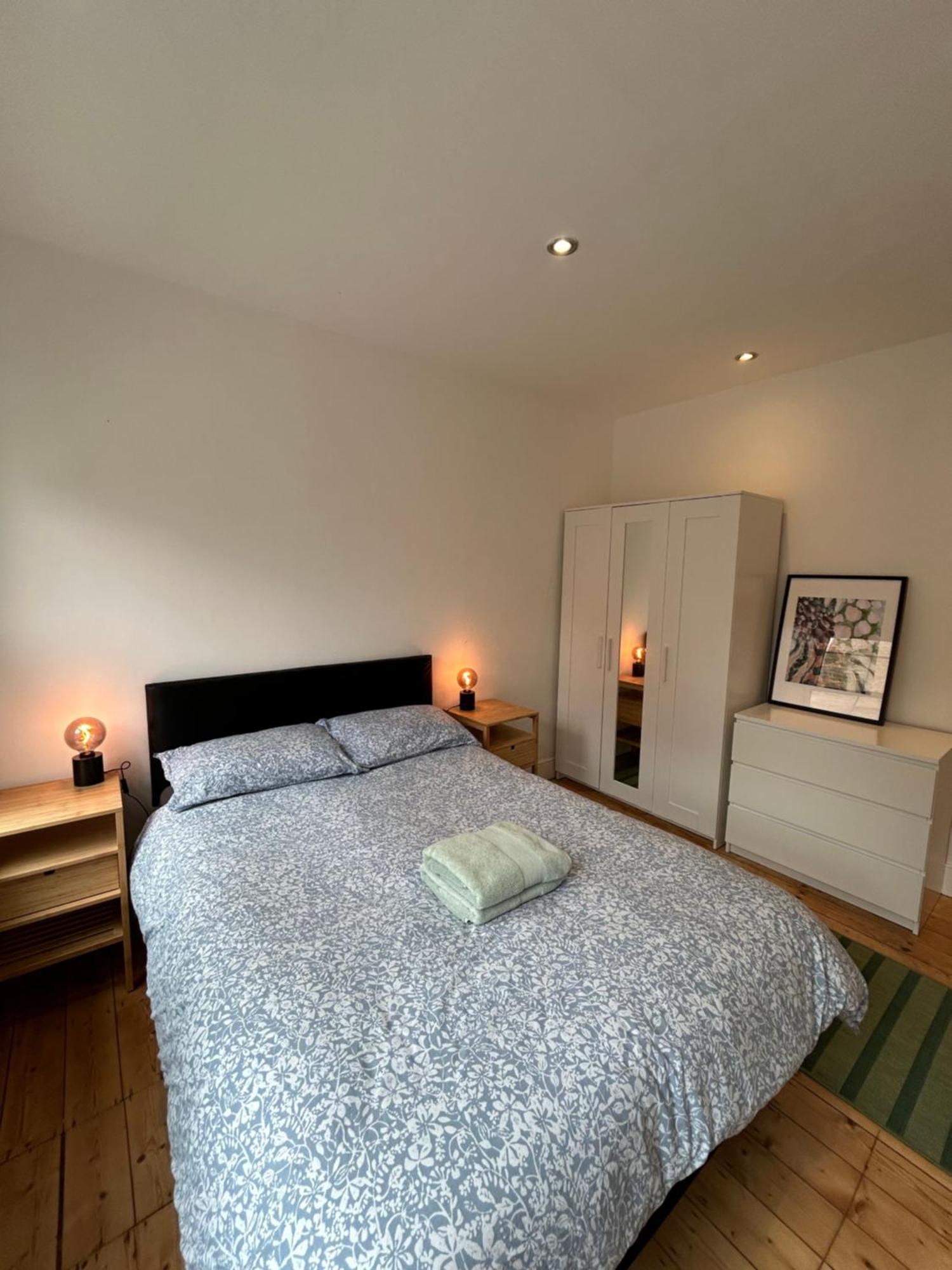 Spacious Battersea Rooms And Apartments 伦敦 客房 照片