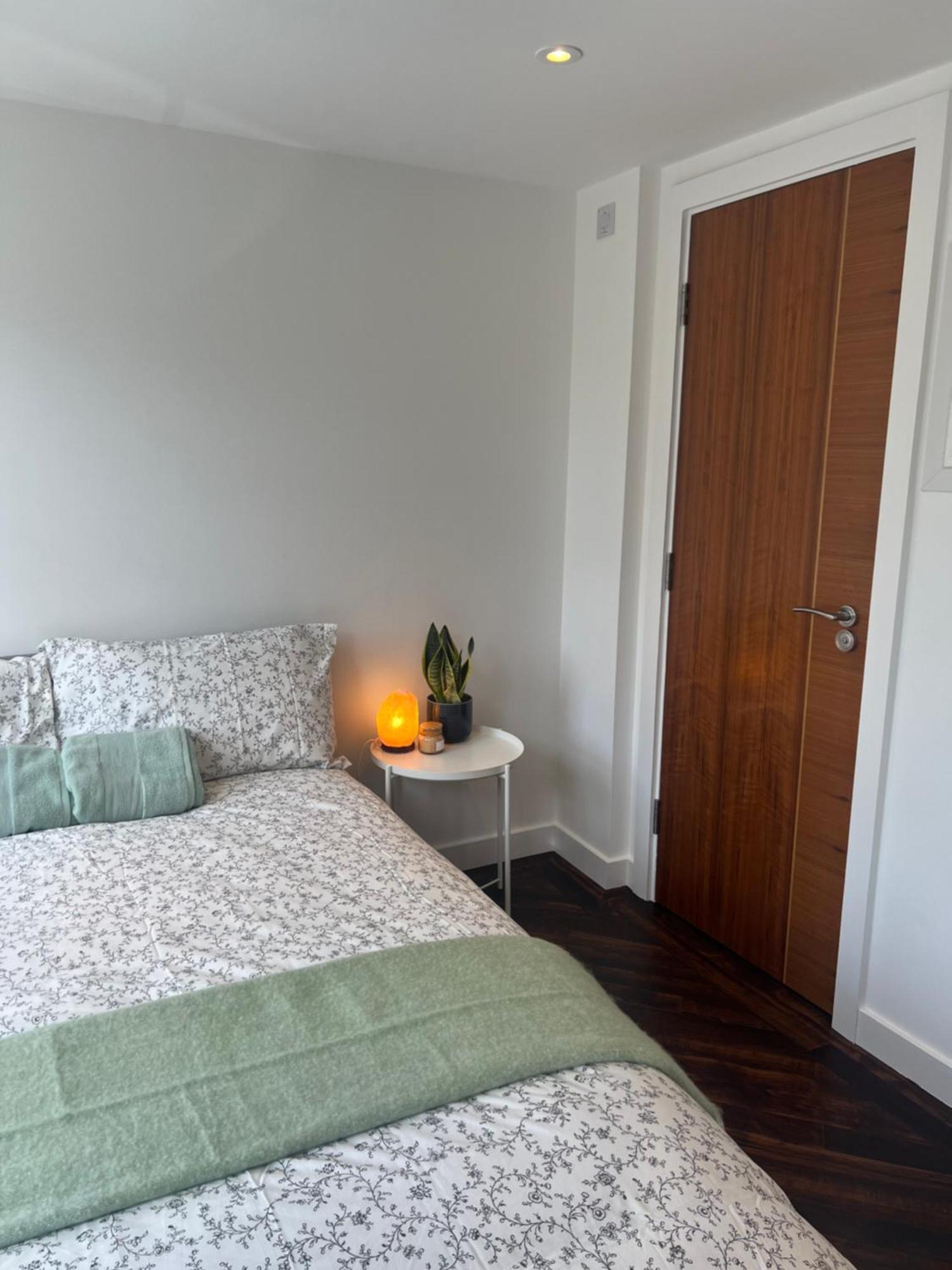 Spacious Battersea Rooms And Apartments 伦敦 外观 照片