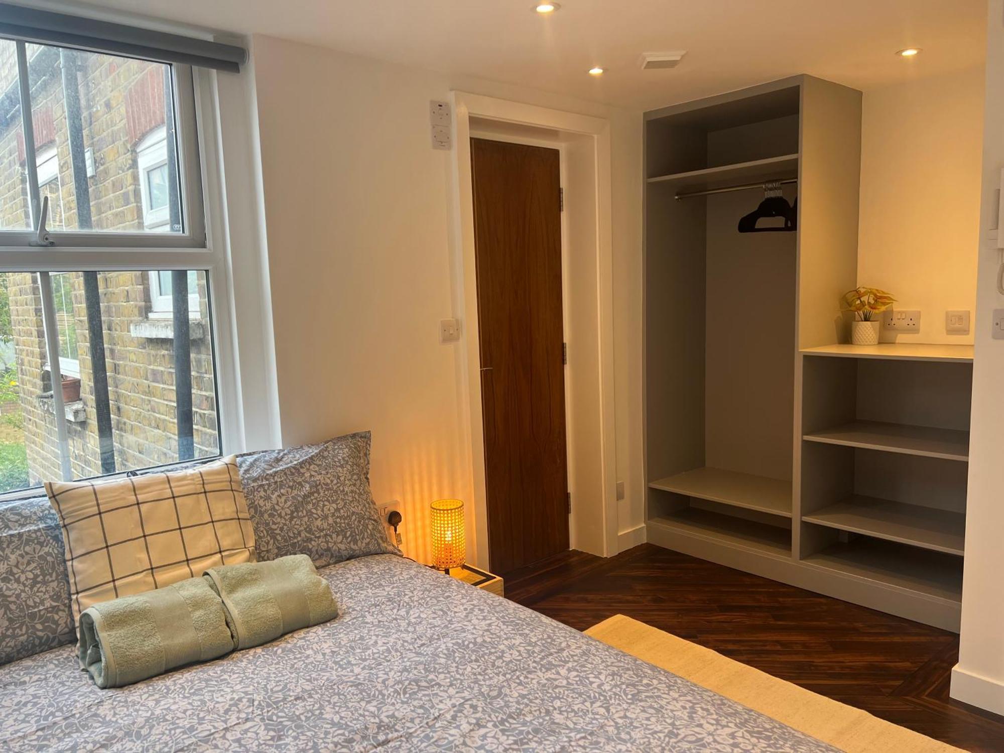 Spacious Battersea Rooms And Apartments 伦敦 外观 照片