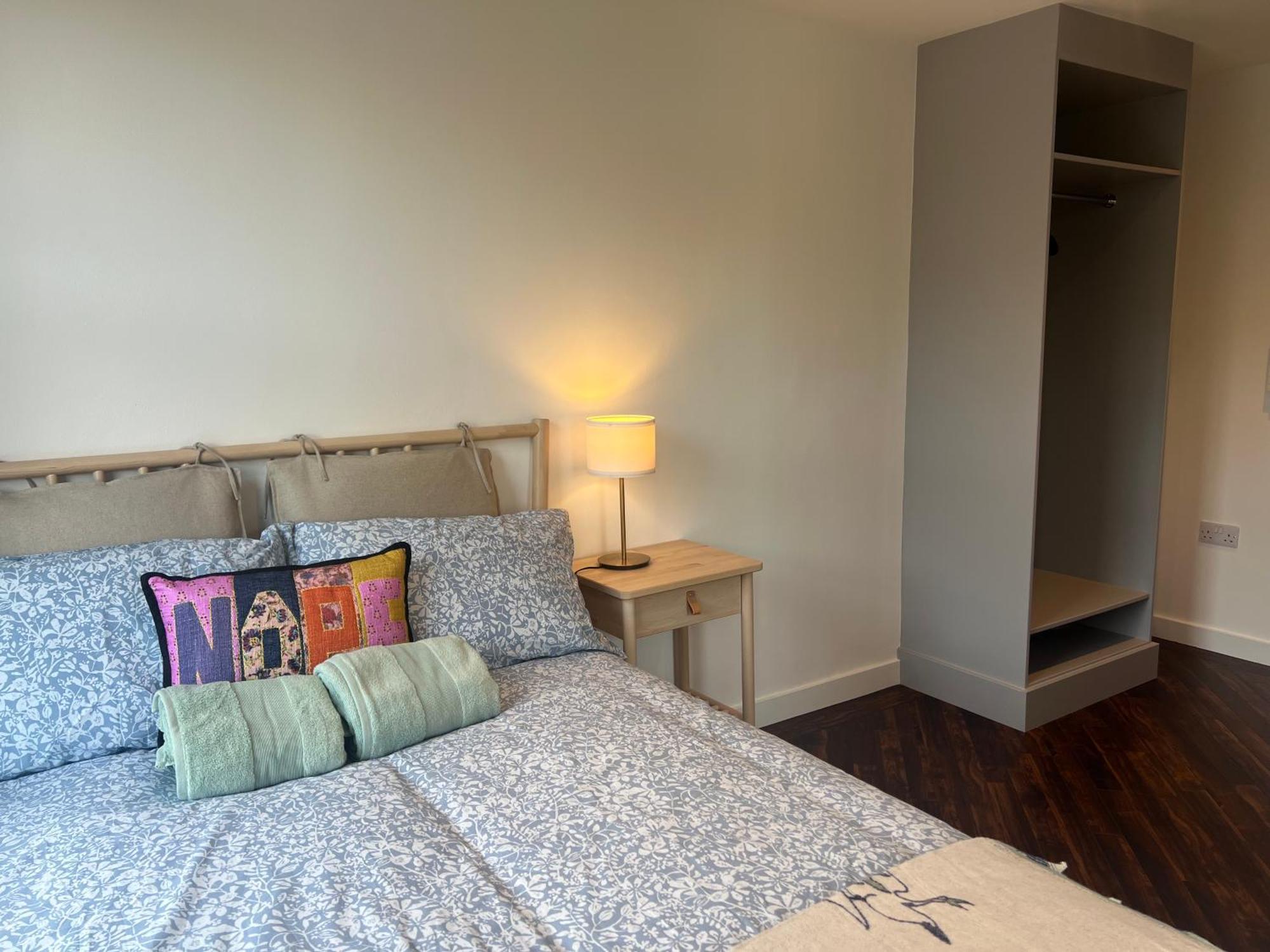Spacious Battersea Rooms And Apartments 伦敦 外观 照片