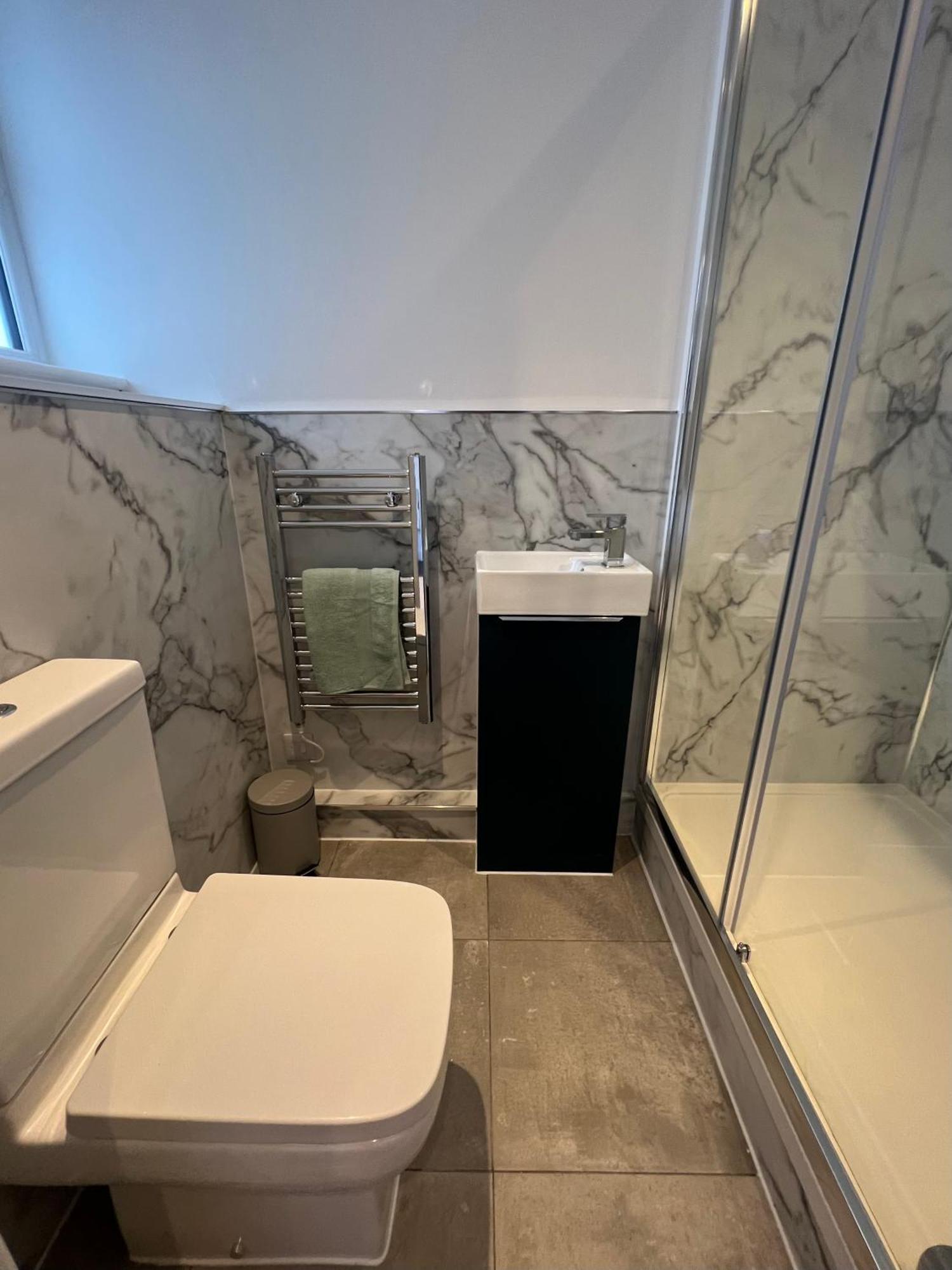 Spacious Battersea Rooms And Apartments 伦敦 外观 照片