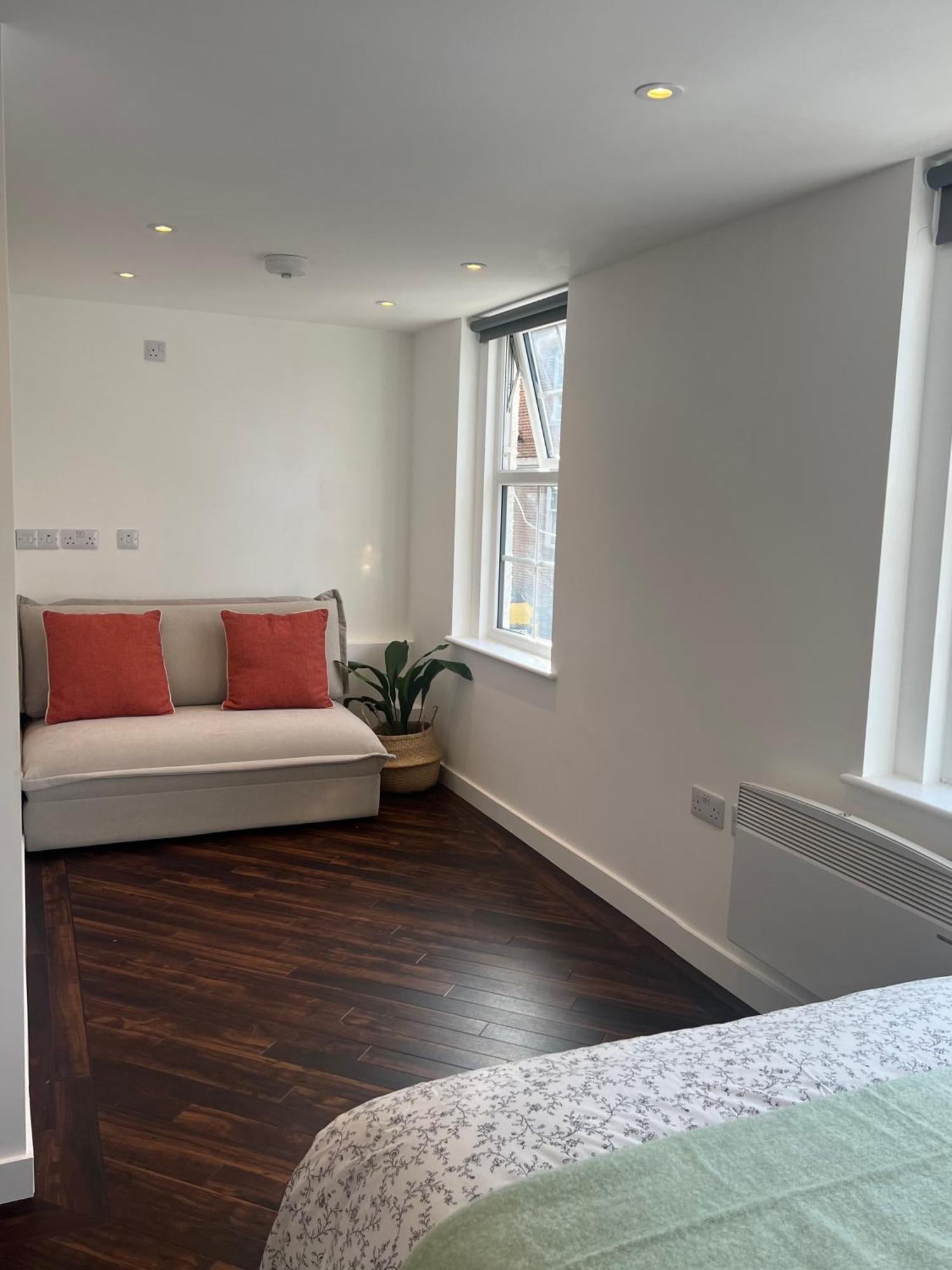 Spacious Battersea Rooms And Apartments 伦敦 外观 照片